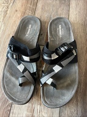 Merrell Black and Gray Cross-Strap Slide Sandals